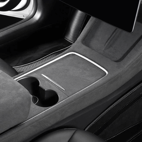 Covering console centrale pour Tesla, design élégant en finition haut de gamme, ajouté à l'intérieur du véhicule.