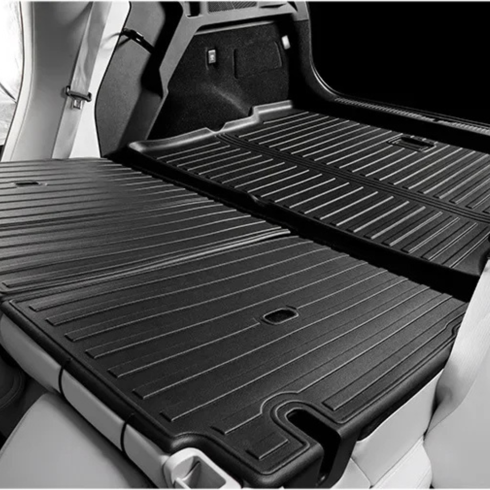 Tapis de sol toutes saisons en TPE pour Xpeng G6, offrant protection intérieure et ajustement parfait.