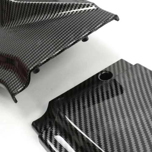 Spoiler avant Carbone pour Tesla Model 3 Highland, conçu pour améliorer style et performance aérodynamique.