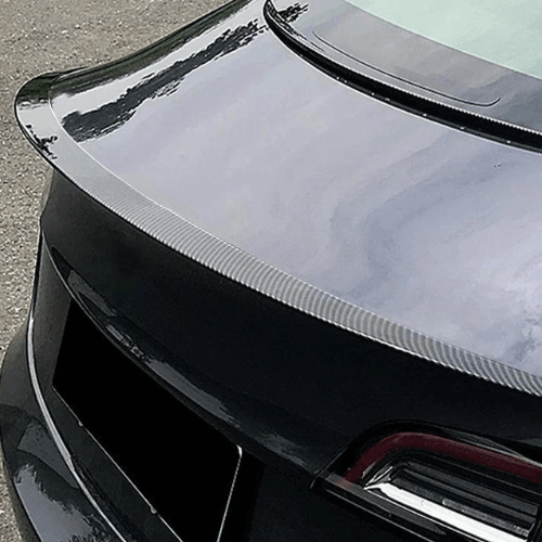 Becquet-Spoiler pour Tesla Model 3 ou Y, améliorant l'aérodynamisme et l'esthétique.