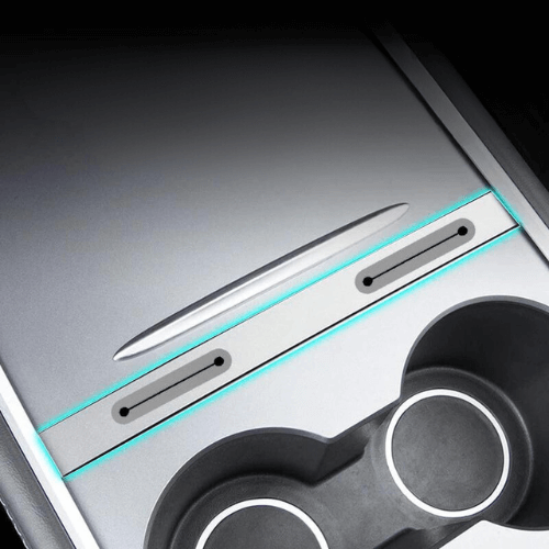 Passe-câbles de console centrale pour Tesla Model 3 et Y, ajoutant fonctionnalité et style.
