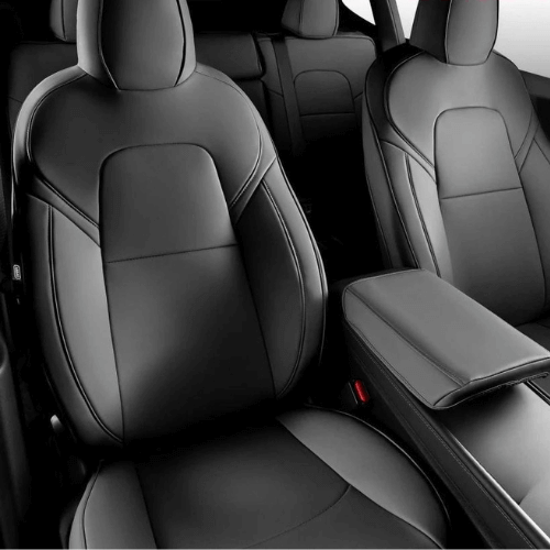 Housses de sièges en similicuir pour voitures, incluant sièges avant et arrière, esthétiques et protectrices.