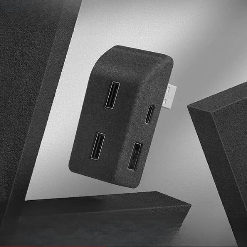 HUB USB for Tesla, featuring multiple ports for convenient charging and connectivity in electric vehicles.