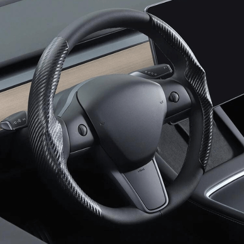 Couvre volant en suédine pour Tesla, alliant confort, style et durabilité, offrant une sensation de luxe au toucher.