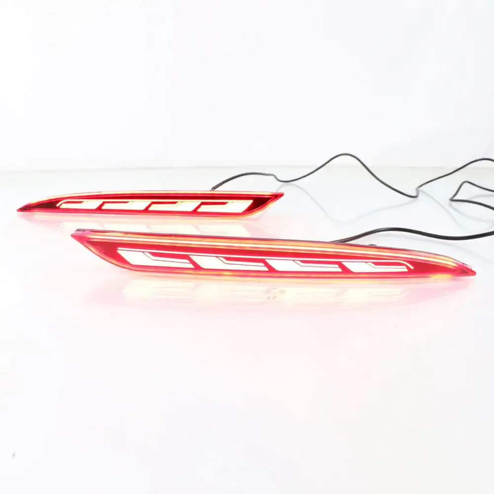 Feux arrière de position LED pour Tesla, design élégant et moderne, visibilité accrue sur la route.