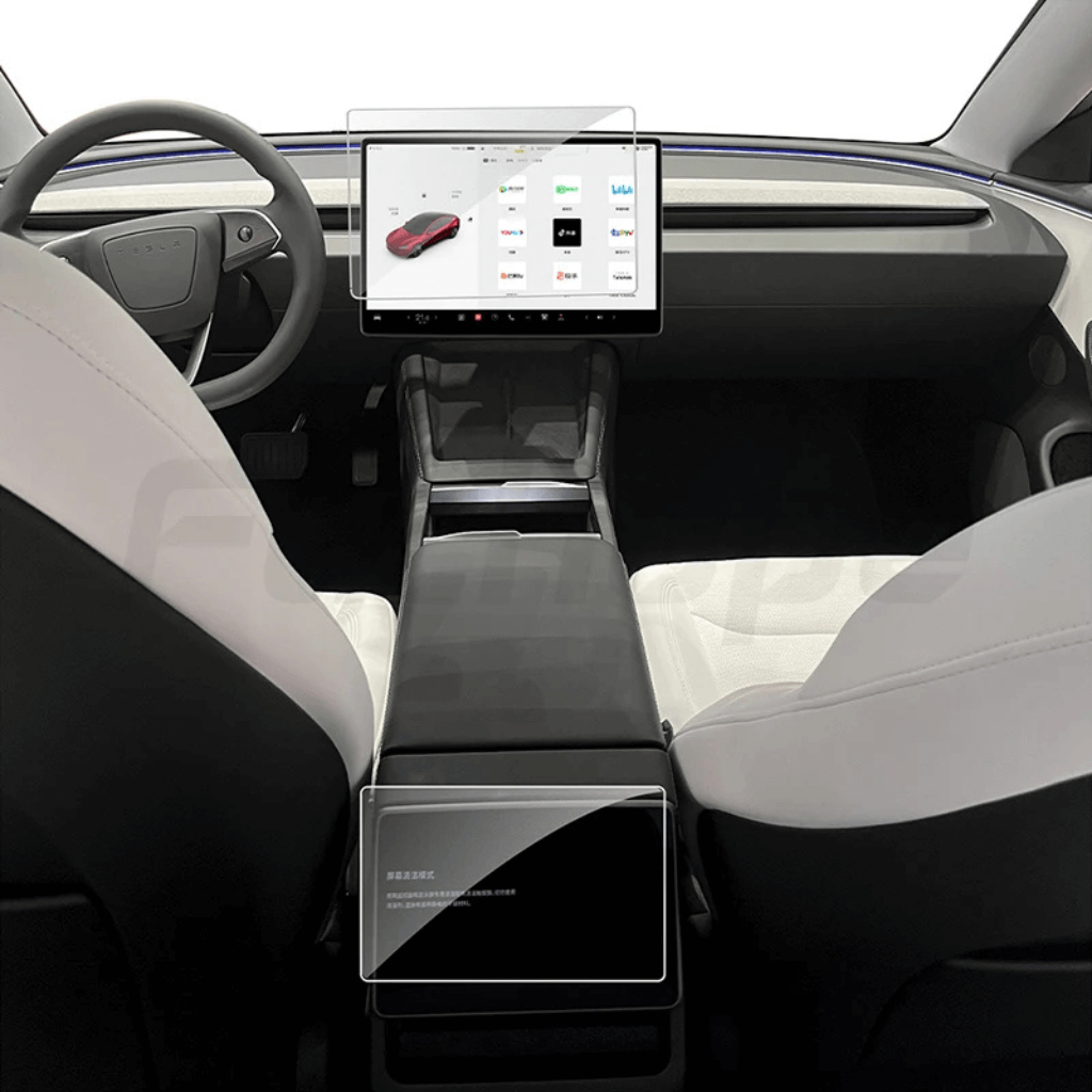 Protection d'écran en verre trempé installée dans l'intérieur moderne d'une Tesla, offrant une vue claire et sécurisée.